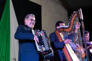 36924201_2103162649905476_1883449180563701760_o